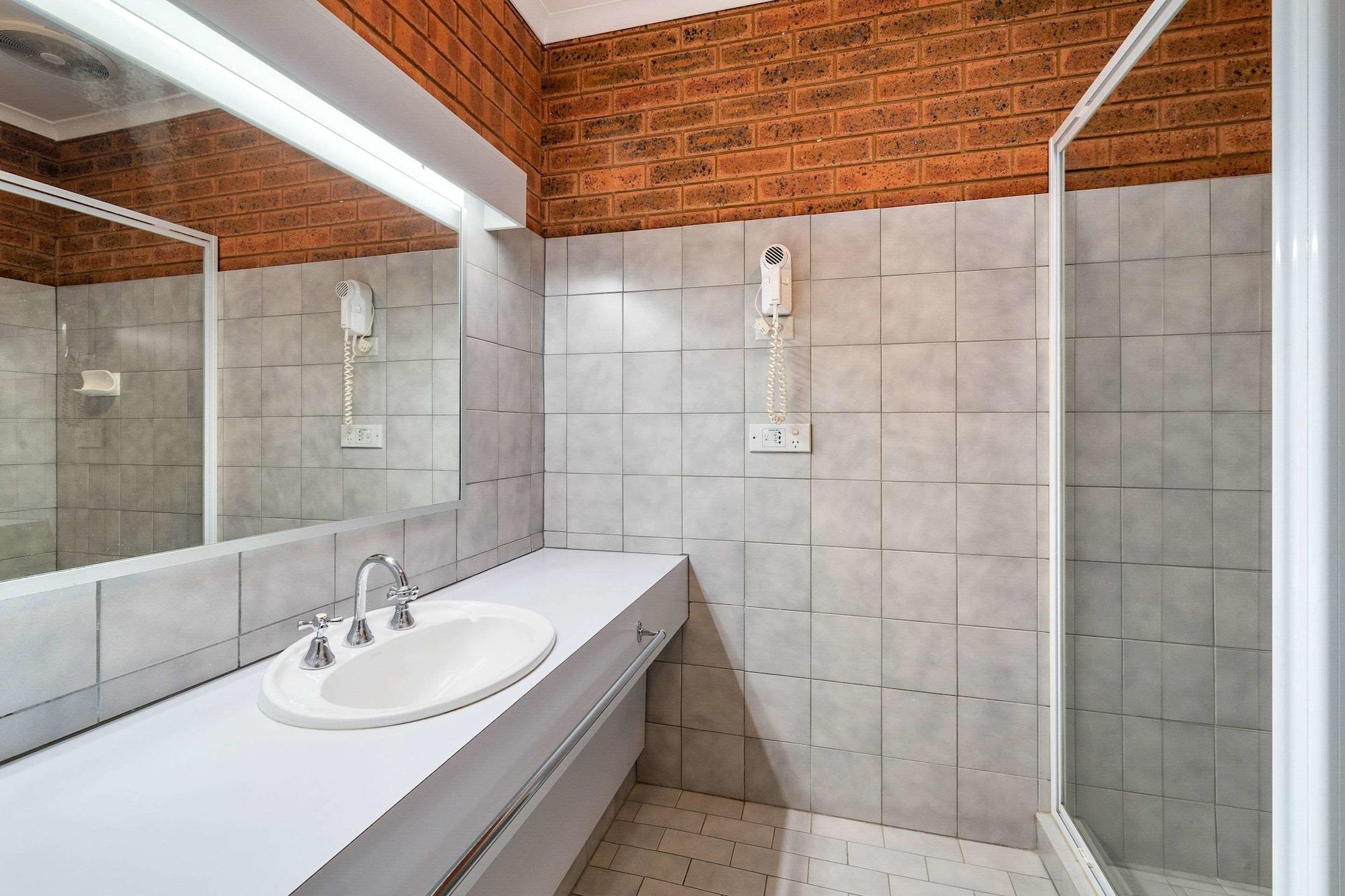 וואגה וואגה Comfort Inn Heritage Wagga מראה חיצוני תמונה