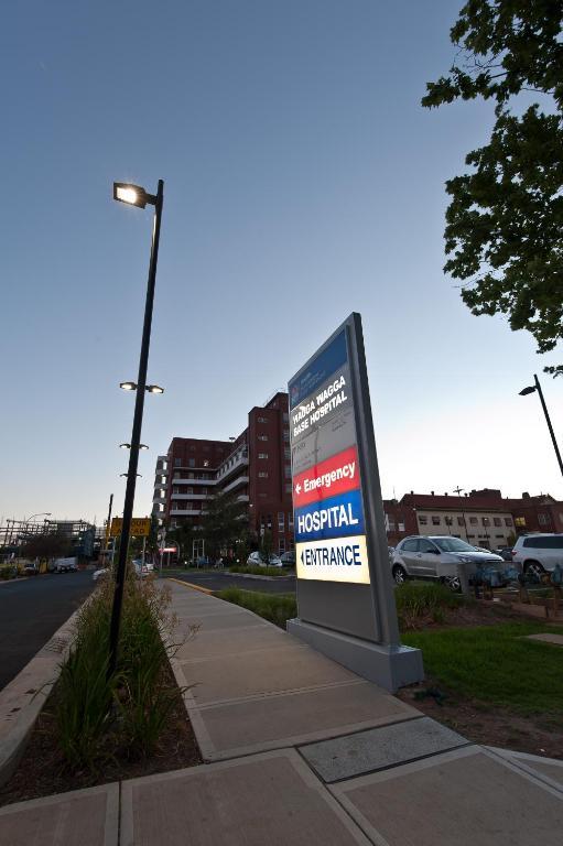 וואגה וואגה Comfort Inn Heritage Wagga מראה חיצוני תמונה